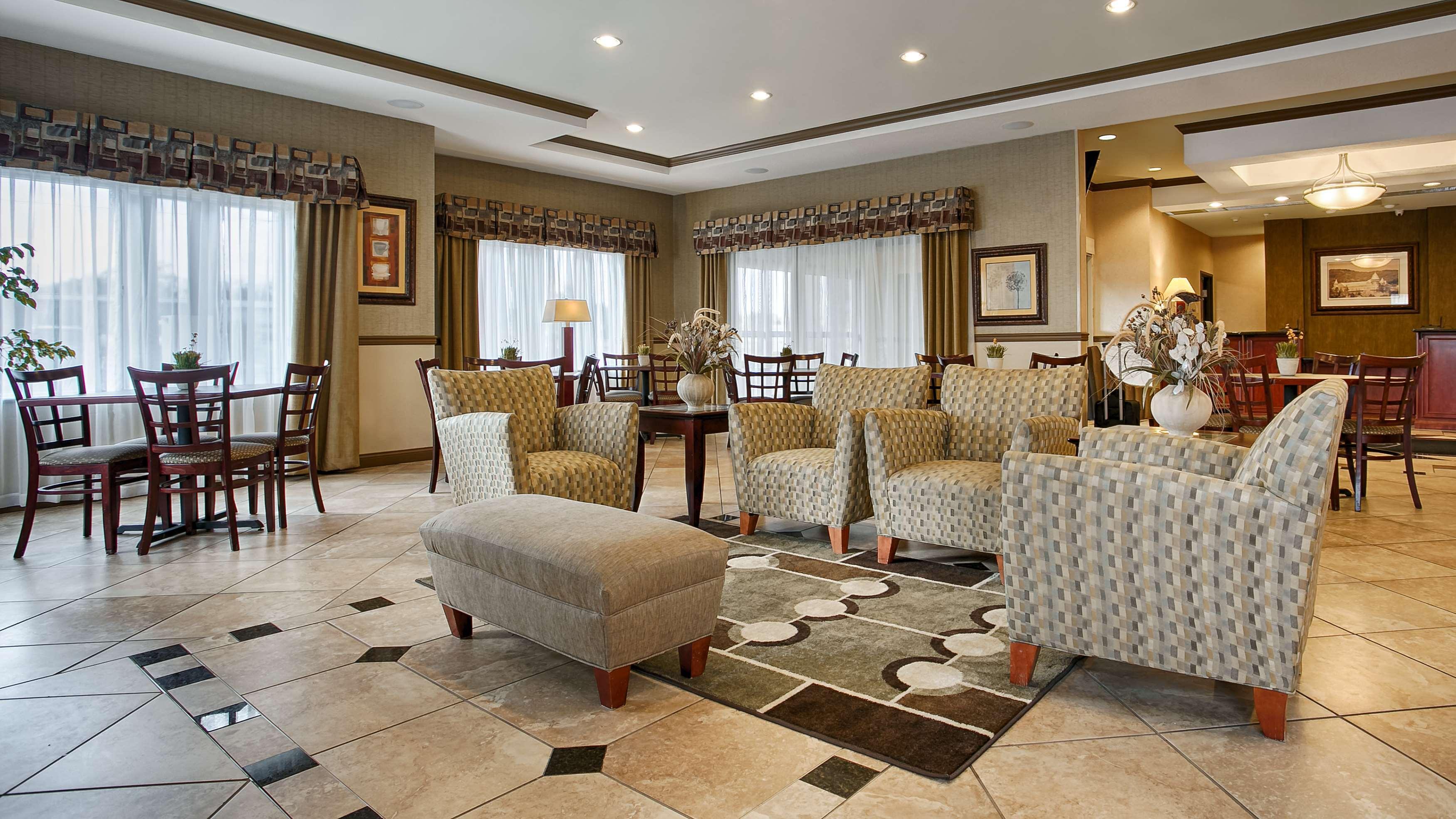 Best Western Plus Montezuma Inn And Suites Las Vegas Bagian luar foto