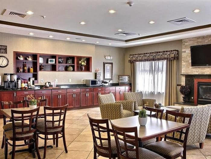 Best Western Plus Montezuma Inn And Suites Las Vegas Bagian luar foto